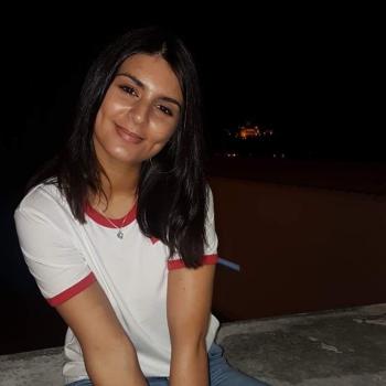 Babysitter Leiria: Débora