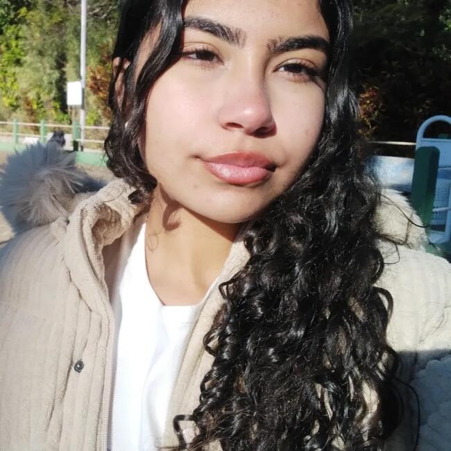 Babysitter in Lavras: Maria