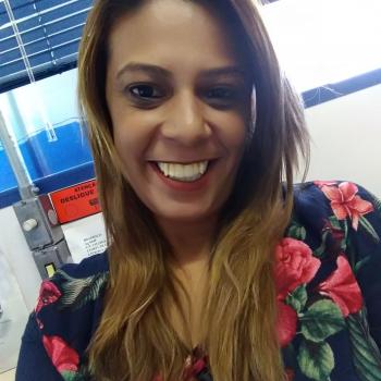 Babysitter Vila Nova de Gaia: Adriana