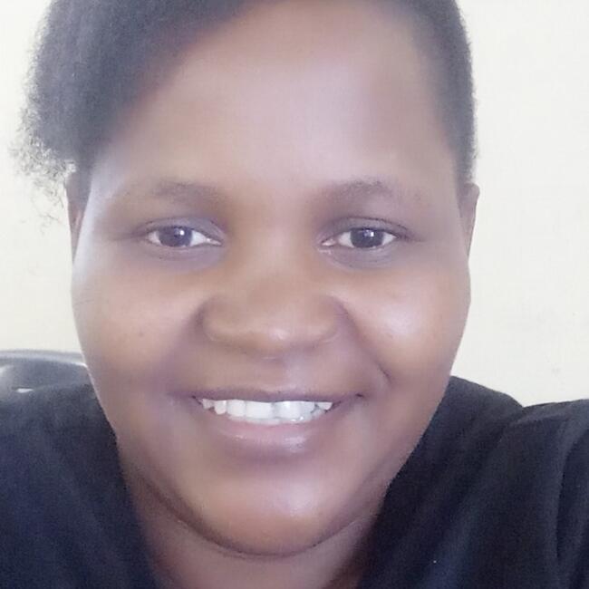 Babysitter in Cape Town: Betha