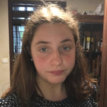 Babysitter in Orx: Elodie