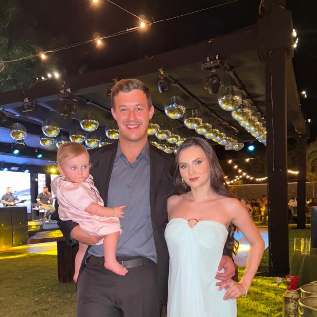 Emprego de babá em Angra dos Reis: Myllena