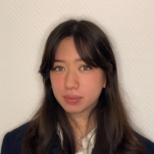 Babysitter in Geneva: Lola