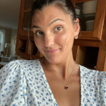 Babysitter in East Falmouth: Caroline