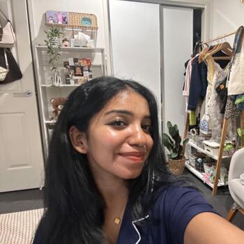 Babysitter in Brisbane: Pooja