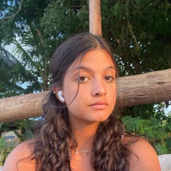 Babá em Salvador: Ananda