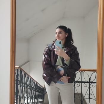 Babysitter Oradea: Tuana Narcı