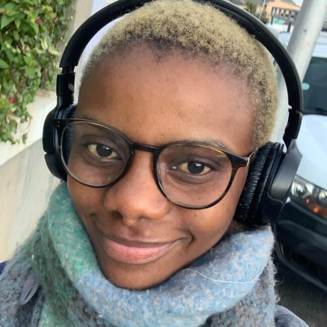 Babysitter in Cape Town: Naledi