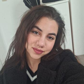Babysitter in Volos: Νικη