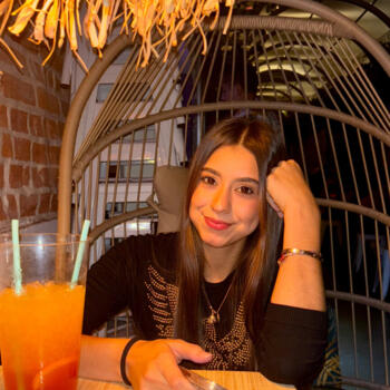 Niñera Madrid: Ainara