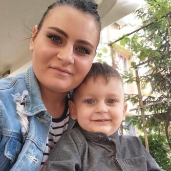 Job de babysitting în Bacău: job de babysitting Iana