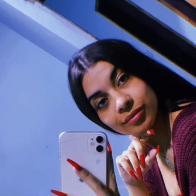 Emprego de babá em Porto Alegre: Samira