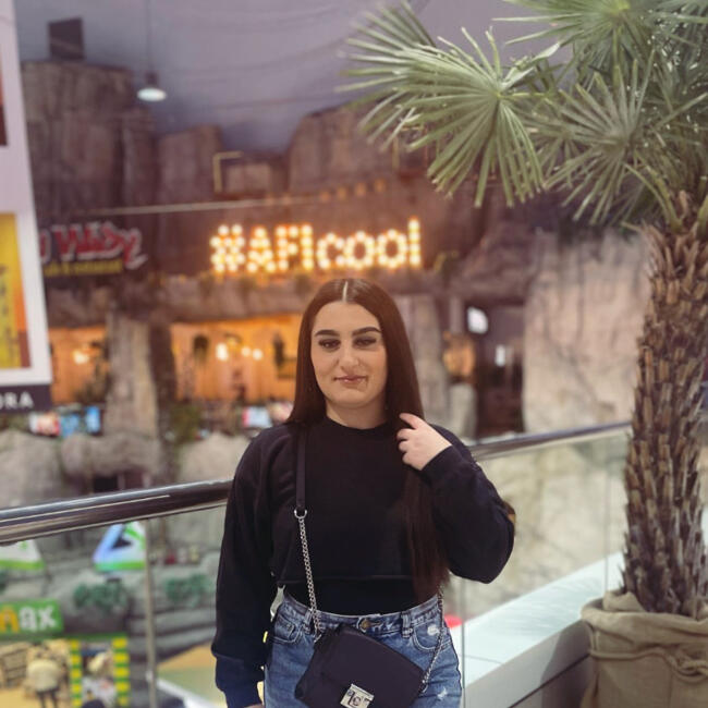 Babysitter in Lunca Cetățuii: Avram