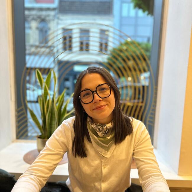 Babysitter in Labeuvrière: Lou