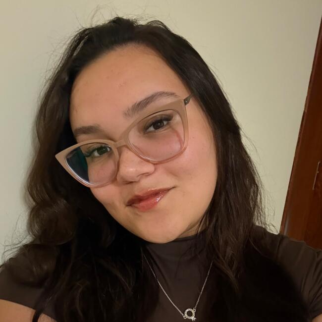 Babá em Belo Horizonte: Thayssa