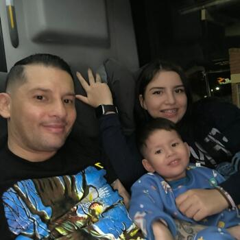 Padre/madre Cali: Giovanny