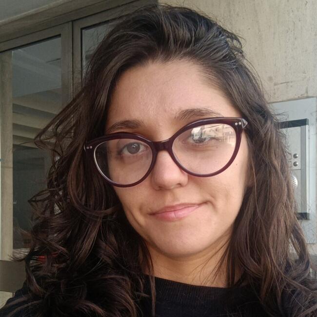 Trabalho de babysitting em Viseu: Nádia