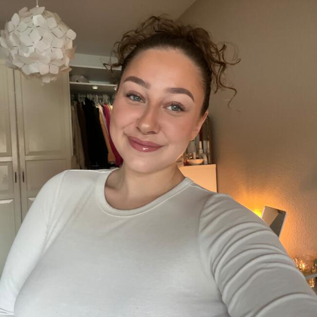 Babysitter in Ingelheim: Jill