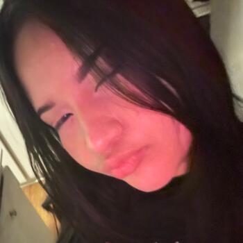 Babysitter Houston: Fatima