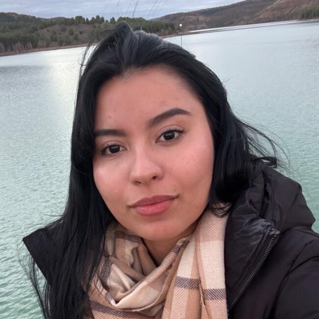 Nanny in Valencia: YINETH