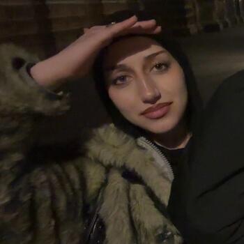 Babysitter Dresden: Hala