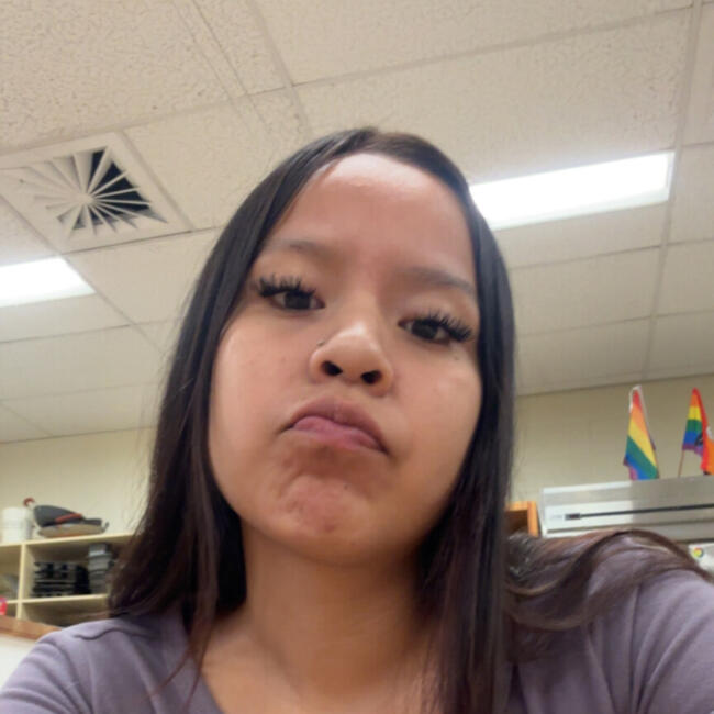 Babysitter in Lillooet: Madison