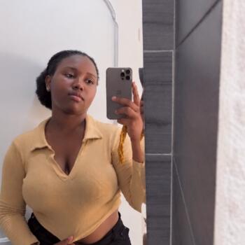 Babysitter Dakar: Aicha