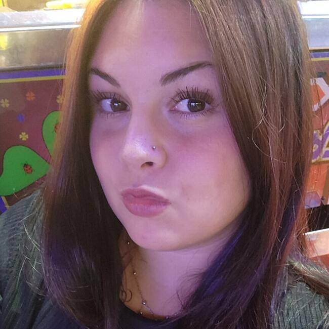 Babysitter in Beaucaire: Maeva