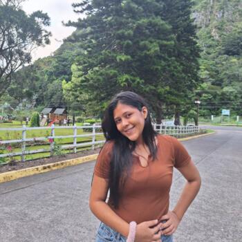 Babysitter David: Britny