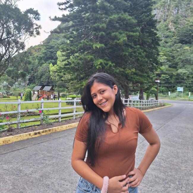 Babysitter in David: Britny