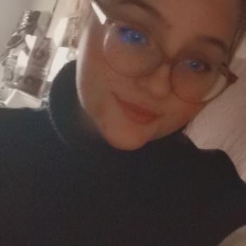 Babysitter in Herblay: Clémence
