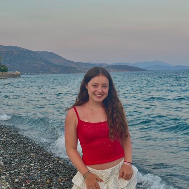 Babysitter in Saint-Nicolas: Louane