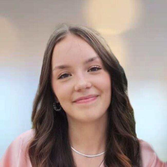 Babysitter in Villiers-sur-Marne: Louise