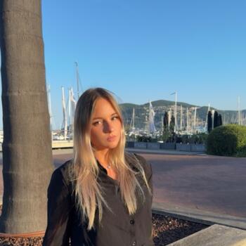 Childminder in Cannes: Lubov