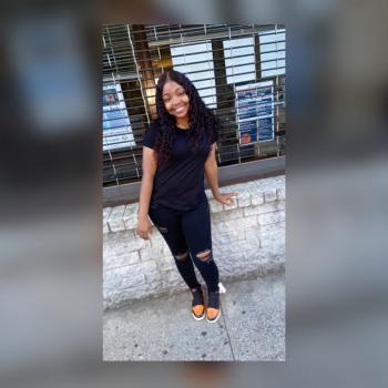 Babysitter in Jamaica: Dian
