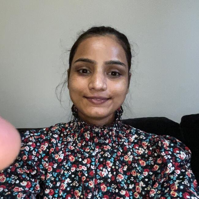 Babysitter in Sydney: Reetakshi