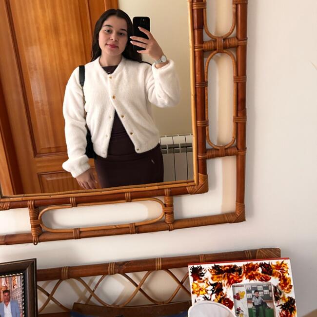 Babysitter in Pombal: Marta
