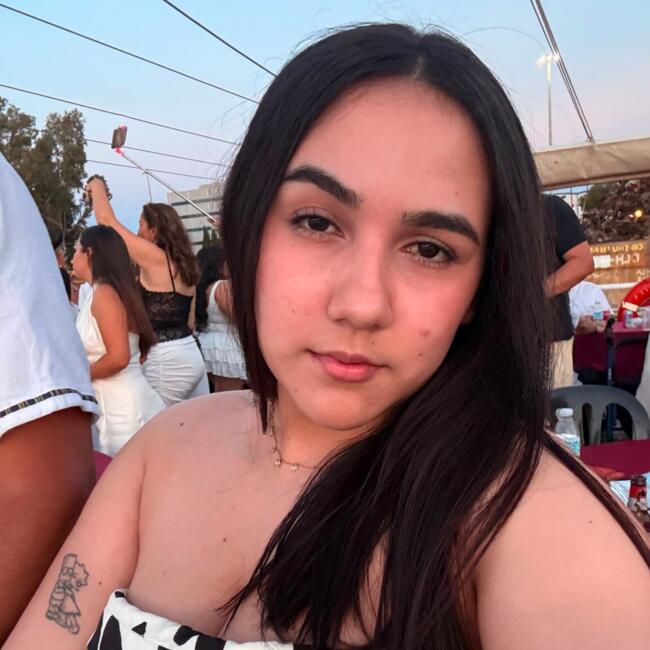 Babysitter in Seville: Karen