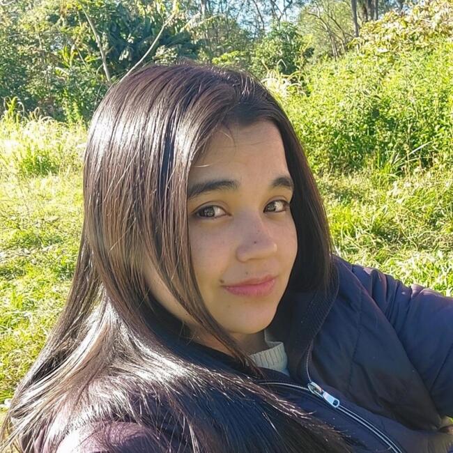 Niñera en Caacupé: Monse