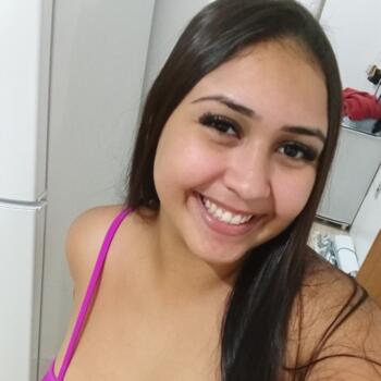 Babysitter Sorocaba: Karolaine