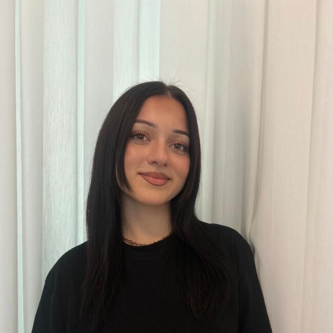 Babysitter in Graz: Elena
