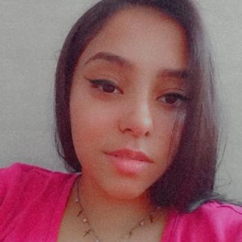 Babá em Londrina: Paloma