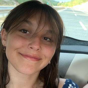 Babysitter London: Tara