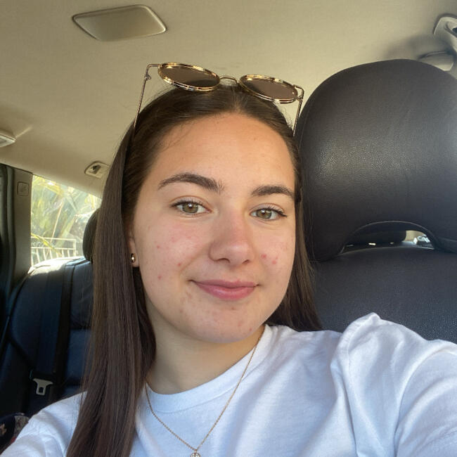 Babysitter in Espinho: Inês