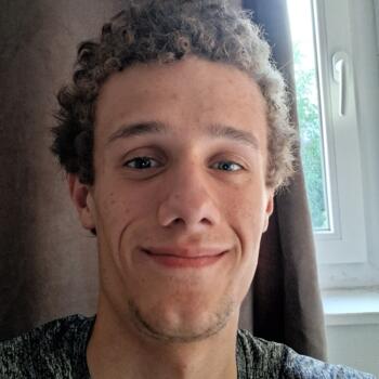 Babysitter in Cergy: Mathieu
