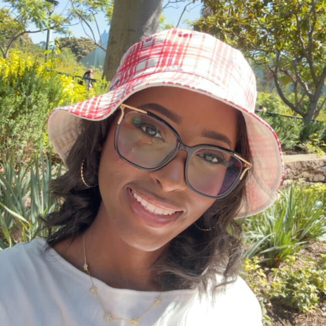 Babysitter in Moreno Valley: Shai'Ree