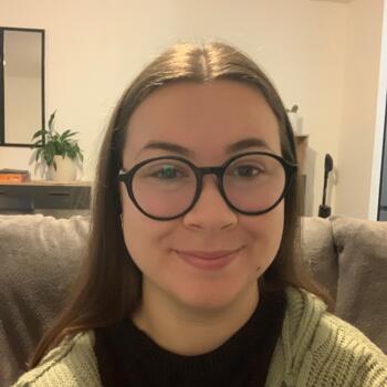 Babysitter in Le Havre: Anaëlle