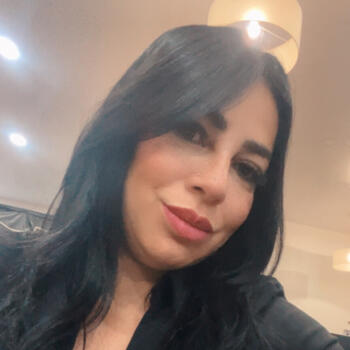 Babysitter em Cascais: Janaina