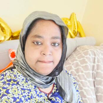 Babysitter in Bourges: Rehema