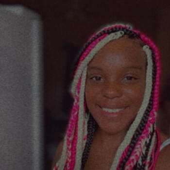 Babysitter in Gainesville: Keymia